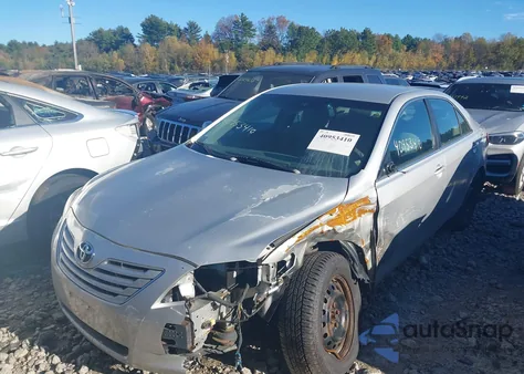 2009 Toyota Camry z USA, uszkodzony, nr VIN 4T1BE46K29U902337